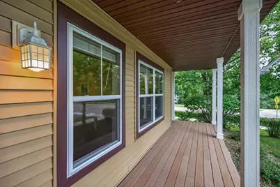 1548 Legacy Parkway E, Maplewood, MN 55109 - Photo 2