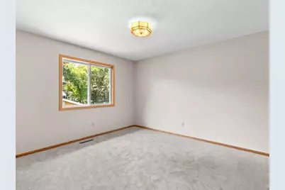 3231 Meadowbrook Court, Vadnais Heights, MN 55127 - Photo 14