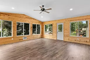 3231 Meadow Brook Ct, Vadnais Heights, MN 55127 - Photo 8
