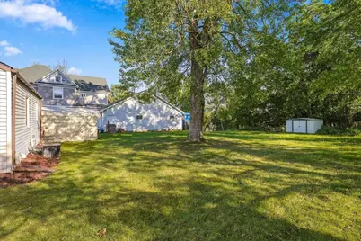 124 W 6th Street, New Richmond, WI 54017 - Photo 16