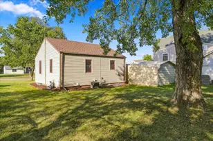 124 W 6th St, New Richmond, WI 54017 - Photo 14