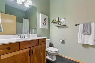 270 4th St E, Saint Paul, MN 55101 - Photo 12