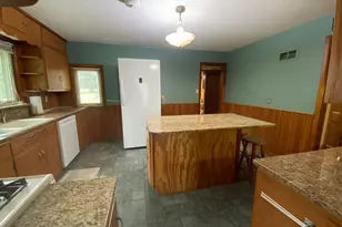 11381 Hubert Ln, Cold Spring, MN 56320 - Photo 10