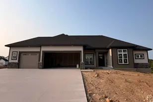 18583 Jabiru Ct, Lakeville, MN 55044 - Photo 1