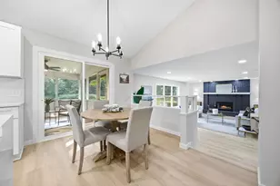 9281 Amsden Way, Eden Prairie, MN 55347 - Photo 8