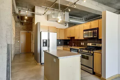 901 N 3rd Street #501, Minneapolis, MN 55401 - Photo 2