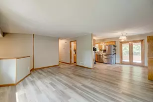 9707 Heath Ave S, Cottage Grove, MN 55016 - Photo 8