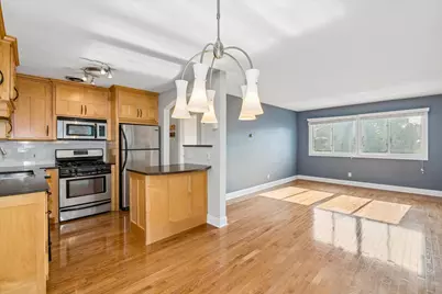 2507 Bryant Avenue S #204, Minneapolis, MN 55405 - Photo 4