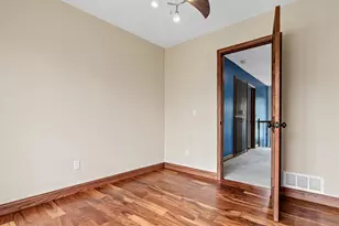 2646 Mackubin St, Roseville, MN 55113 - Photo 24