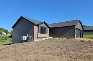 2 Marie Cir, Elysian, MN 56028 - Photo 24