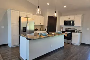 2 Marie Cir, Elysian, MN 56028 - Photo 2