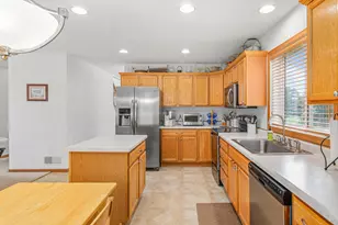 5831 157th Ln NW, Anoka, MN 55303 - Photo 10