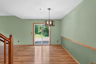 15242 Lesley Ln, Eden Prairie, MN 55346 - Photo 8
