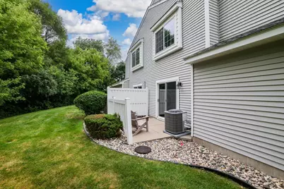 429 Wilderness Drive, Chaska, MN 55318 - Photo 20