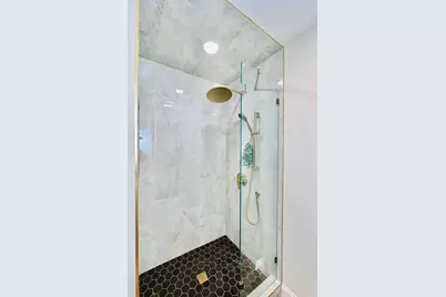 1915 Twin Circle Drive, Mendota Heights, MN 55118 - Photo 2