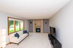 8769 Jewel Ave S, Cottage Grove, MN 55016 - Photo 34