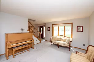 8769 Jewel Ave S, Cottage Grove, MN 55016 - Photo 12