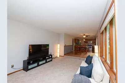 8769 Jewel Avenue S, Cottage Grove, MN 55016 - Photo 32