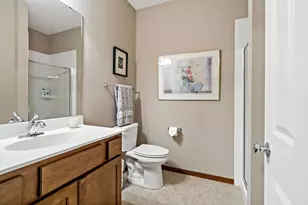 15305 Stonewood Ct, Burnsville, MN 55306 - Photo 26