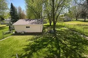 205 Main Street W, Geneva, MN 56035 - Photo 2