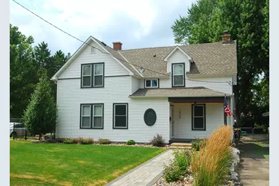 1426 5th Street S, Stillwater, MN 55082 - Photo 1
