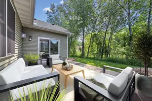 682 Bibeau Ct, Vadnais Heights, MN 55127 - Photo 10