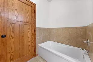 682 Bibeau Ct, Vadnais Heights, MN 55127 - Photo 18