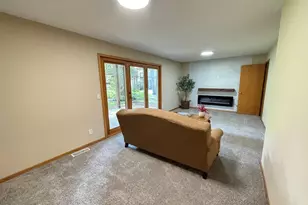 11136 Cottonwood St NW, Coon Rapids, MN 55448 - Photo 20