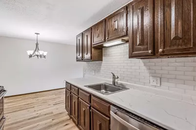 4009 Heritage Hills Drive #207, Bloomington, MN 55437 - Photo 2