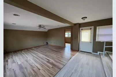 2325 Ironwood Avenue, Slayton, MN 56172 - Photo 2