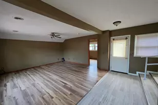 2325 Ironwood Ave, Slayton, MN 56172 - Photo 2