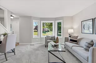 18997 Nature Ln, Eden Prairie, MN 55346 - Photo 16