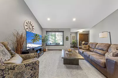 1285 Turnberry Drive SE, Rochester, MN 55904 - Photo 6