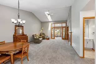 7578 Hinton Park Ave S, Cottage Grove, MN 55016 - Photo 8