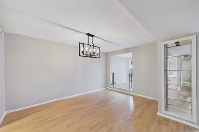 1021 Sibley Memorial Highway #204, Mendota Heights, MN 55118 - Photo 6