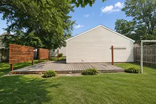 2102 E Oakland Ave, Austin, MN 55912 - Photo 4