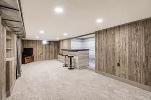 2102 E Oakland Ave, Austin, MN 55912 - Photo 28