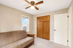 2102 E Oakland Ave, Austin, MN 55912 - Photo 18