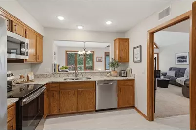 6100 Auto Club Road #305, Bloomington, MN 55438 - Photo 8