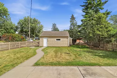 601 6th Avenue S, Hopkins, MN 55343 - Photo 18