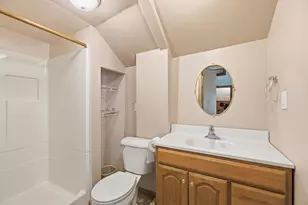 37 N Hill St, Fountain City, WI 54629 - Photo 8