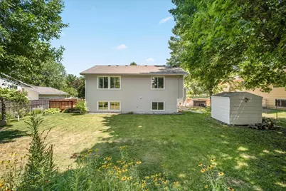 4725 Upland Lane N, Plymouth, MN 55446 - Photo 32