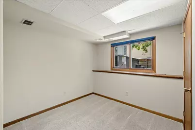 4725 Upland Lane N, Plymouth, MN 55446 - Photo 28