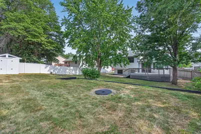 3924 51st Avenue N, Brooklyn Center, MN 55429 - Photo 32