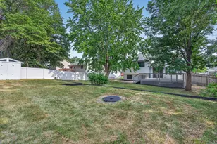 3924 51st Ave N, Brooklyn Center, MN 55429 - Photo 32