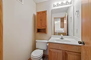8797 Branson Dr, Inver Grove Heights, MN 55076 - Photo 10