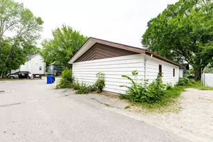 1011 College Street N, Fargo, ND 58102 - Photo 48