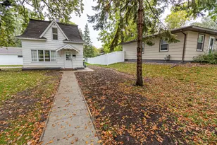 505 8th Ave E, Alexandria, MN 56308 - Photo 2