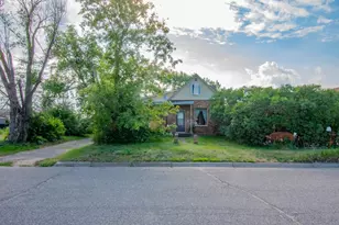711 Lincoln Ave SE, Bemidji, MN 56601 - Photo 32