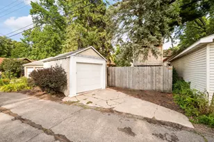 2410 35th Ave S, Minneapolis, MN 55406 - Photo 58
